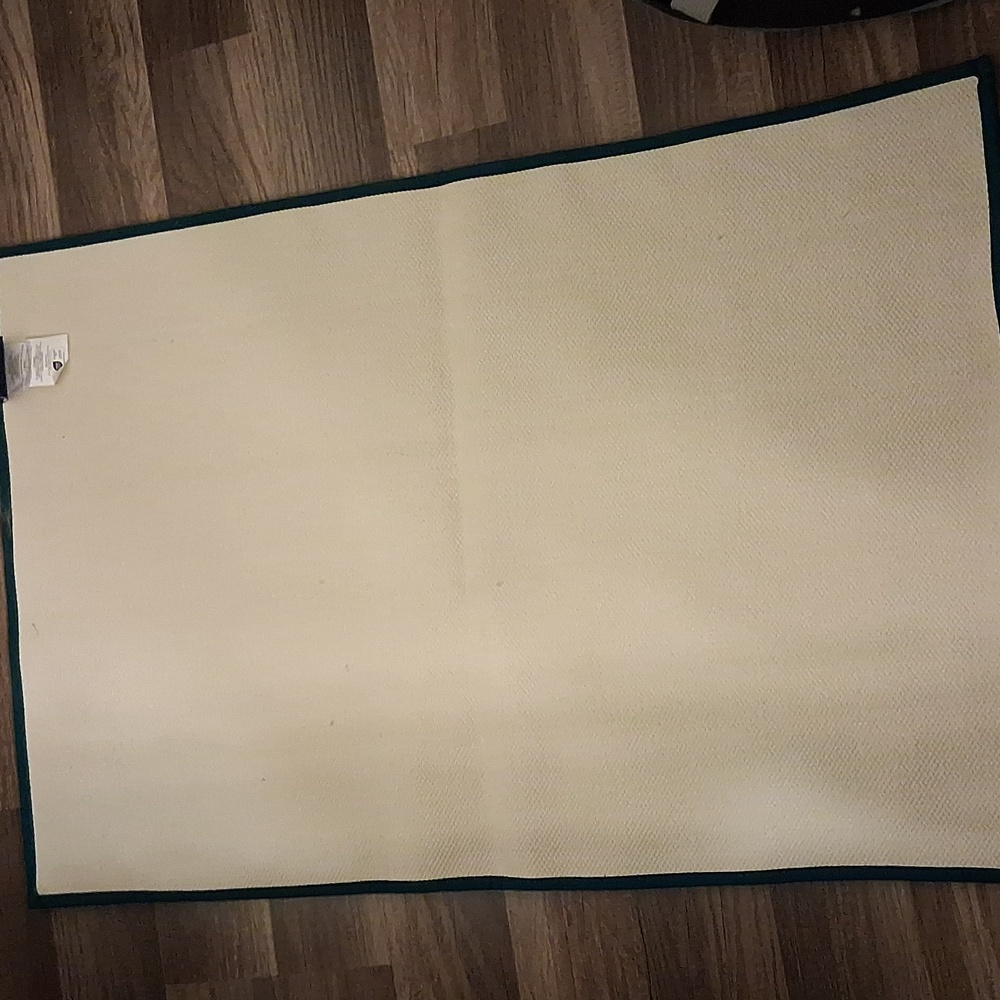 New WOT Throw Rug - Picture 2 of 3